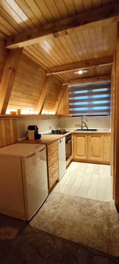 Eco Resort Komarnica Savnik ภายนอก รูปภาพ